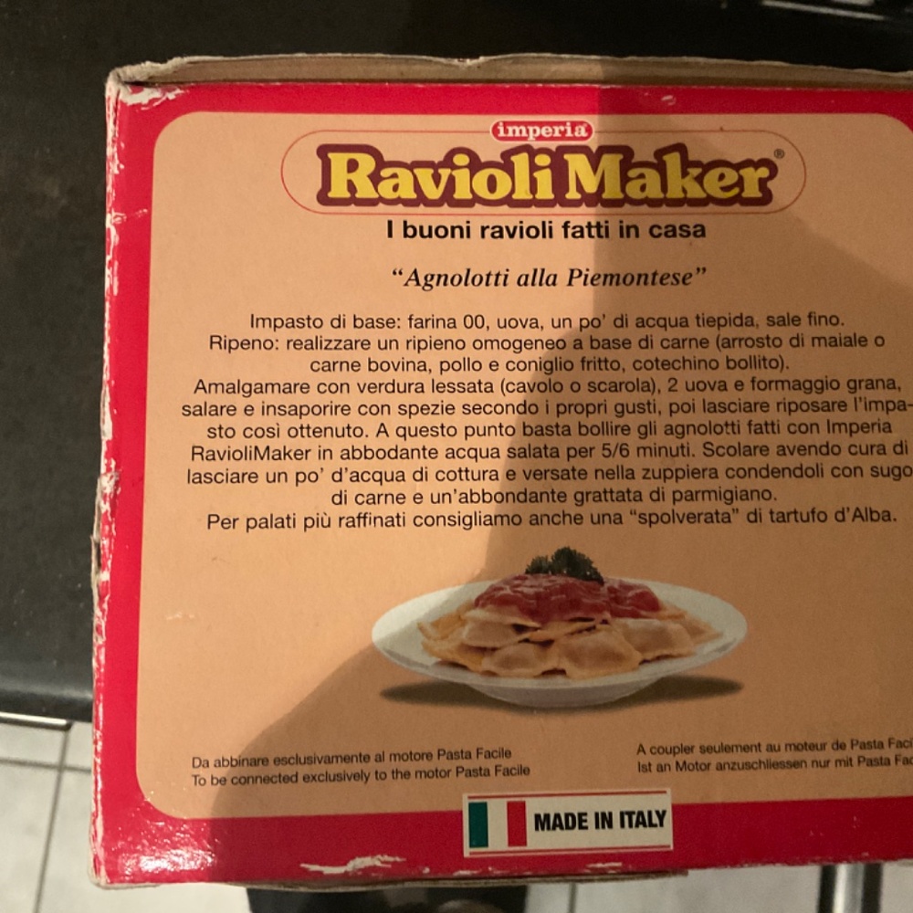 Imperia Ravioli Maker - Picture 3 of 5